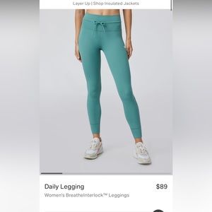 Vuori daily legging- color Garland- size small